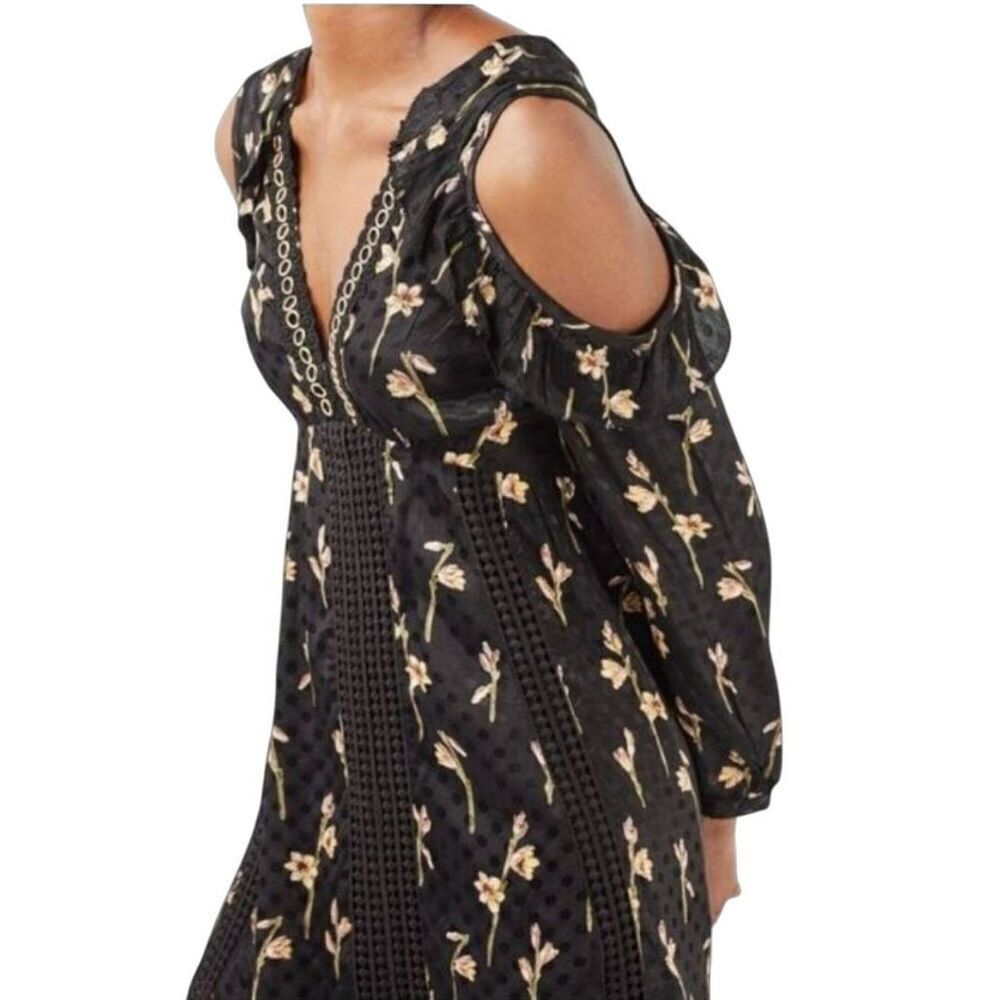 Topshop Cold Shoulder Eyelet Floral Dress